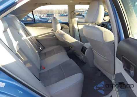 2012 Toyota Camry Hybrid Xle z USA, uszkodzony, nr VIN 4T1BD1FK6CU051815